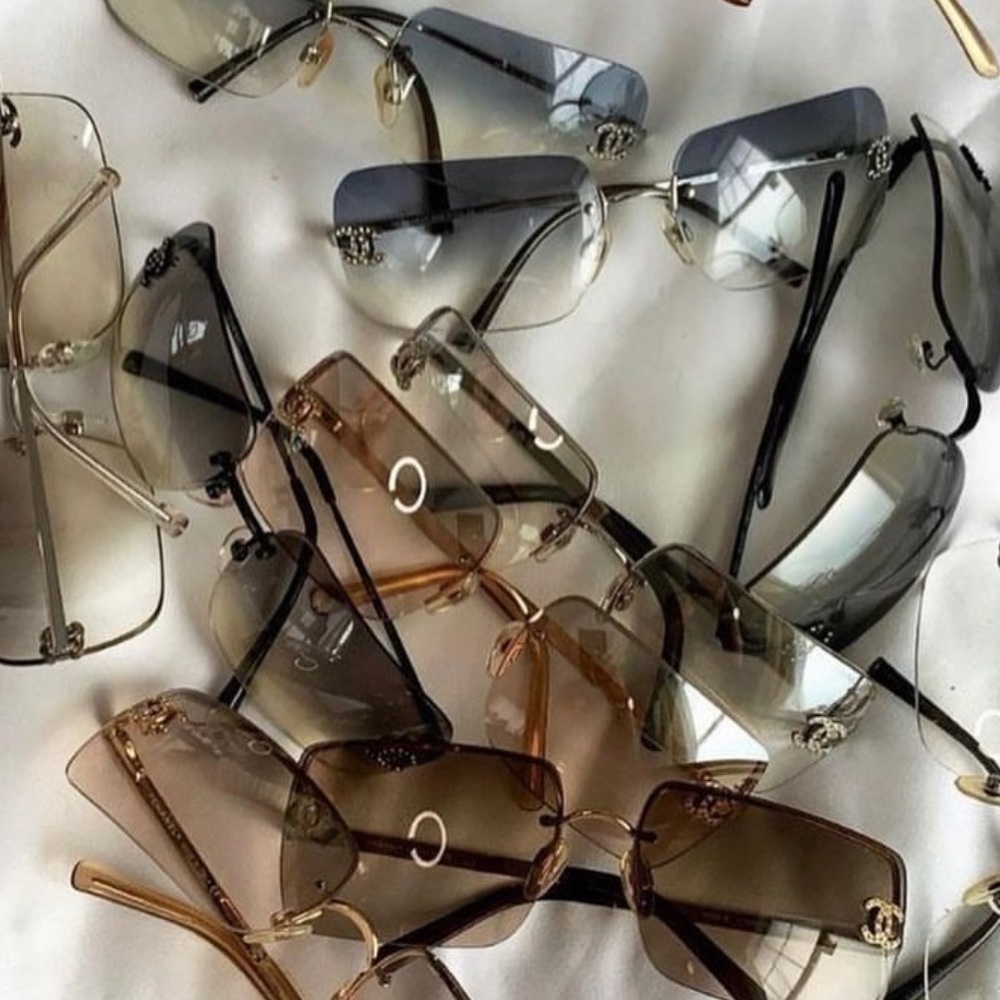 ‼️SOLD‼️Vtg CHANEL RHINESTONE SUNGLASSES Y2K 4092-B KYLIE JENNER